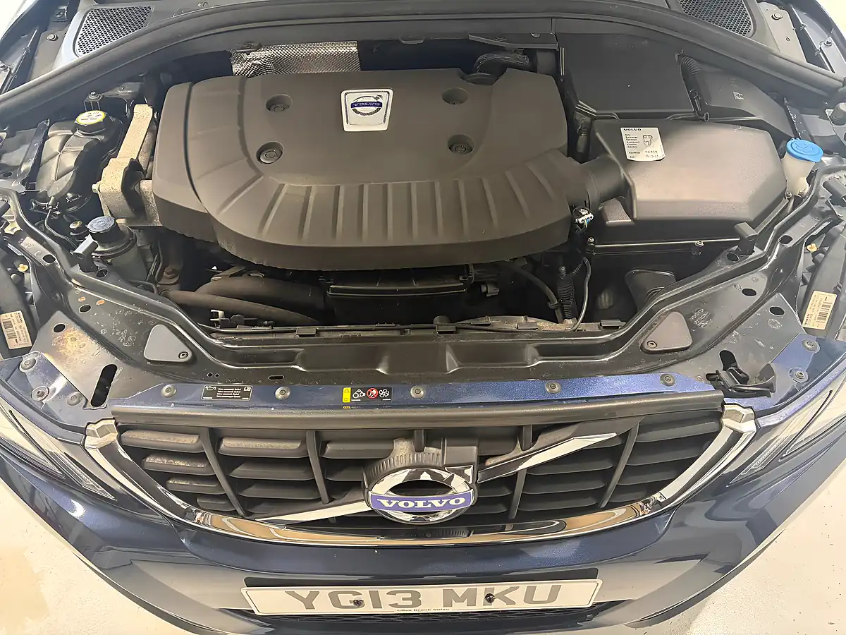 Used 2013 Volvo XC60 Se Nav Blue - Interior and Exterior details 13