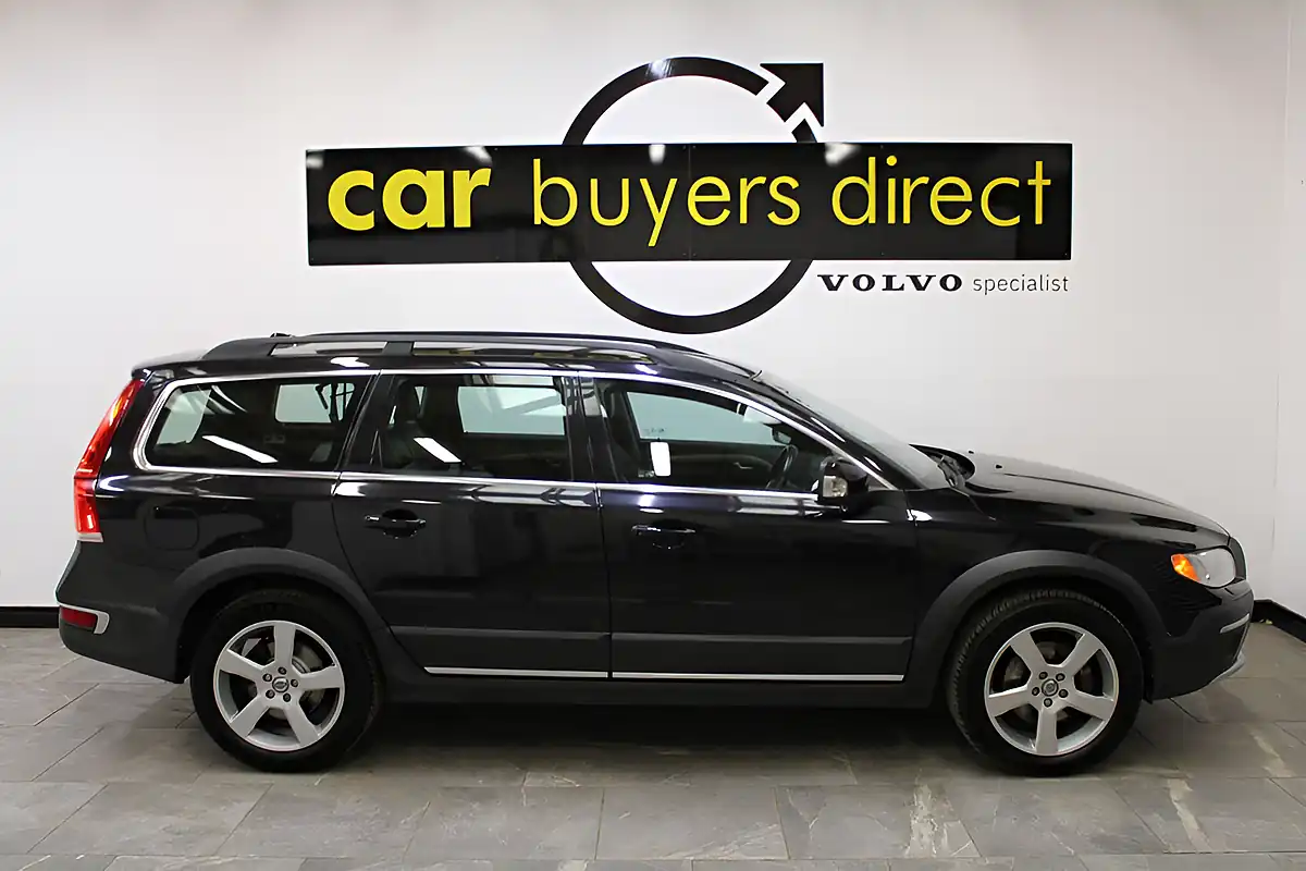 Used 2013 Volvo XC70 Se Lux Black - Interior and Exterior details 11
