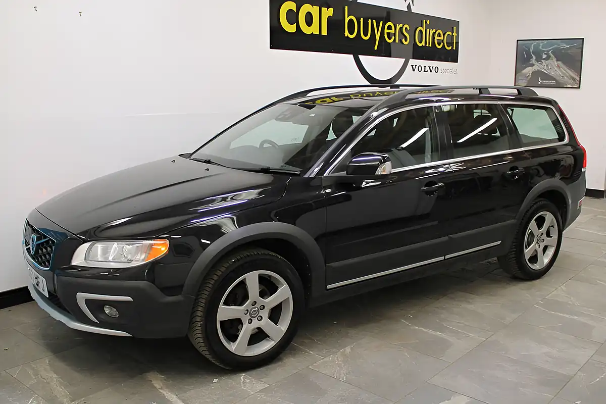 Used 2013 Volvo XC70 Se Lux Black - Interior and Exterior details 5