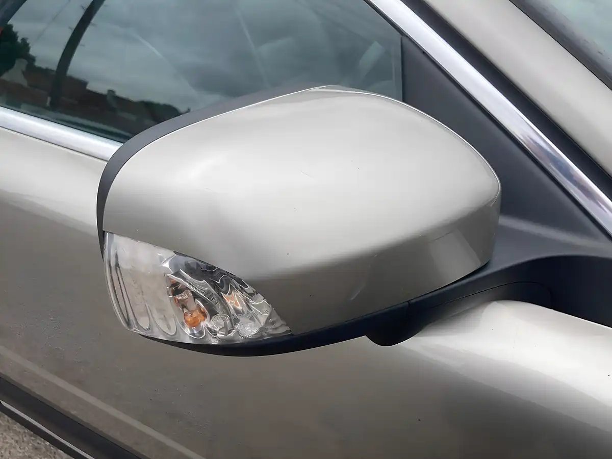 Used 2013 Volvo XC70 Se Lux Gold - Interior and Exterior details 12