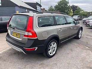 Used 2013 Volvo XC70 Se Lux Gold - Interior and Exterior details 7