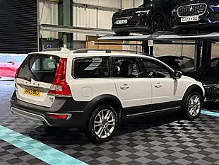 Used 2013 Volvo XC70 Se Lux White - Interior and Exterior details 6