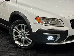 Used 2013 Volvo XC70 Se Lux White - Interior and Exterior details 8