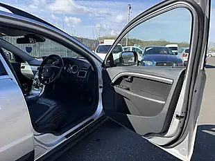 Used 2013 Volvo XC70 Silver - Interior and Exterior details 13