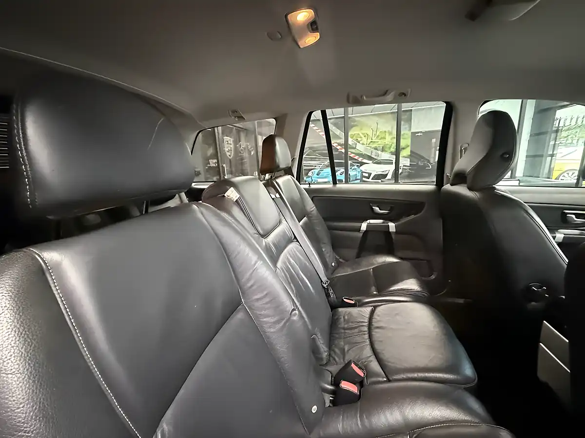 Used 2013 Volvo XC90 Es Grey - Interior and Exterior details 13
