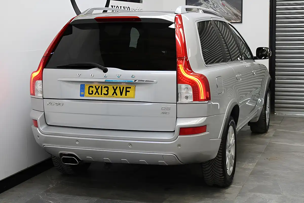 Used 2013 Volvo XC90 Se Lux Silver - Interior and Exterior details 10