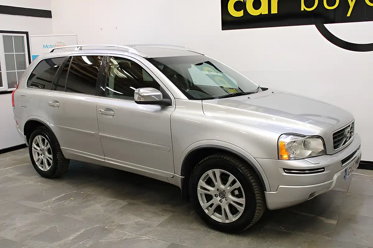 Used 2013 Volvo XC90 Se Lux Silver - Interior and Exterior details 5