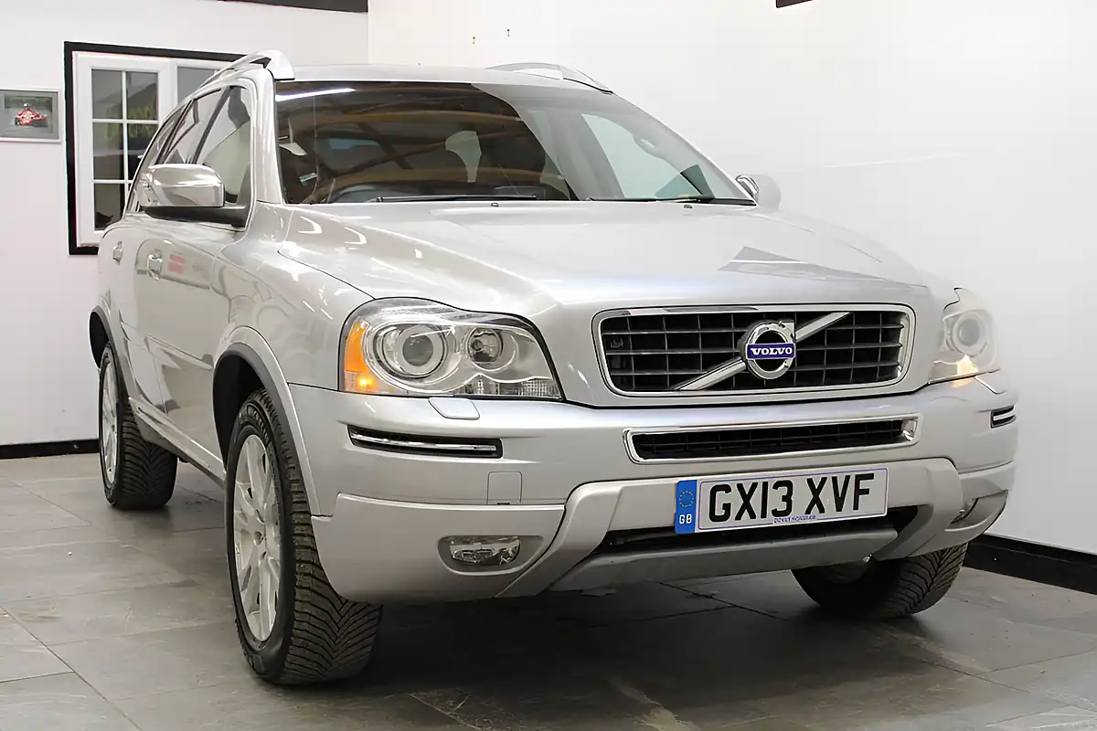 Used 2013 Volvo XC90 Se Lux Silver - Interior and Exterior details 7