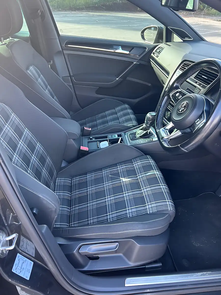 Used 2013 Vw Golf Grey - Interior and Exterior details 10