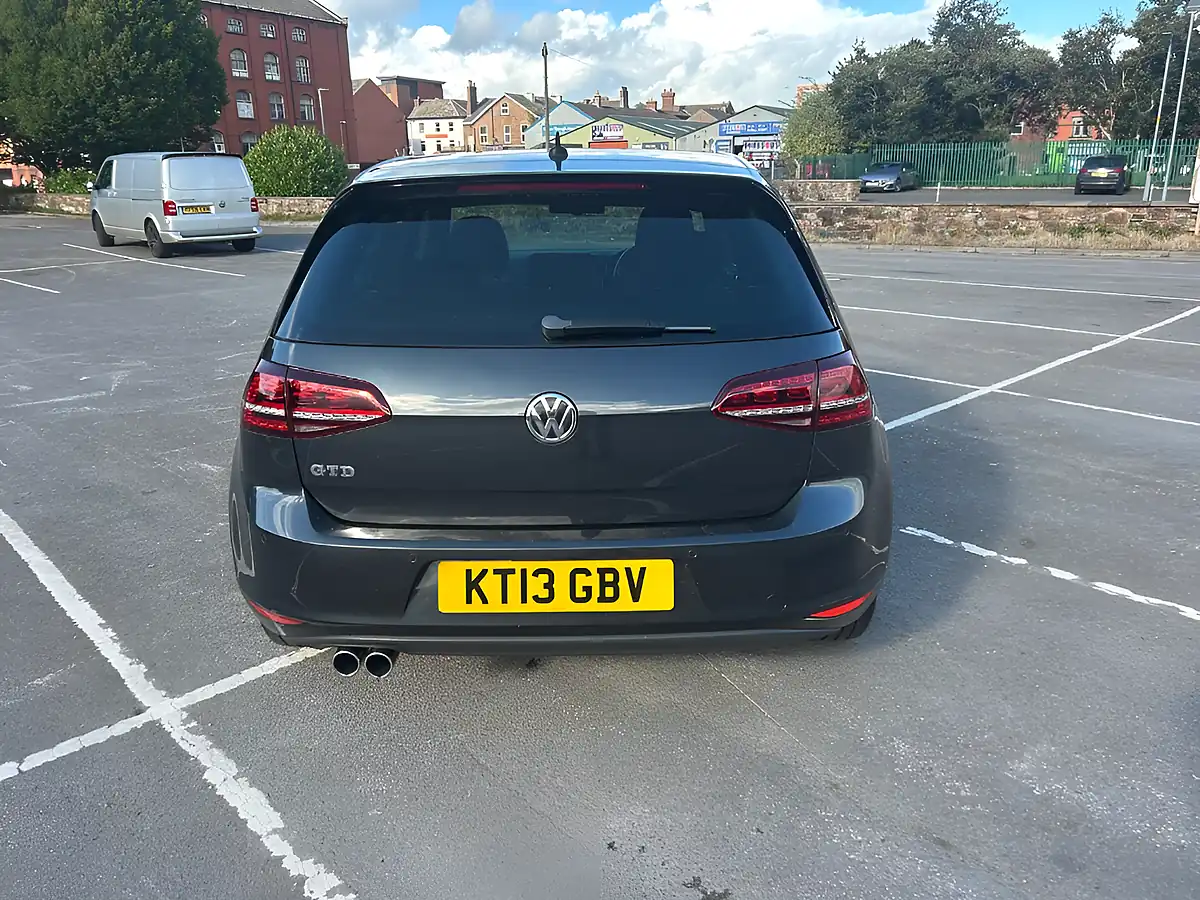 Used 2013 Vw Golf Grey - Interior and Exterior details 7