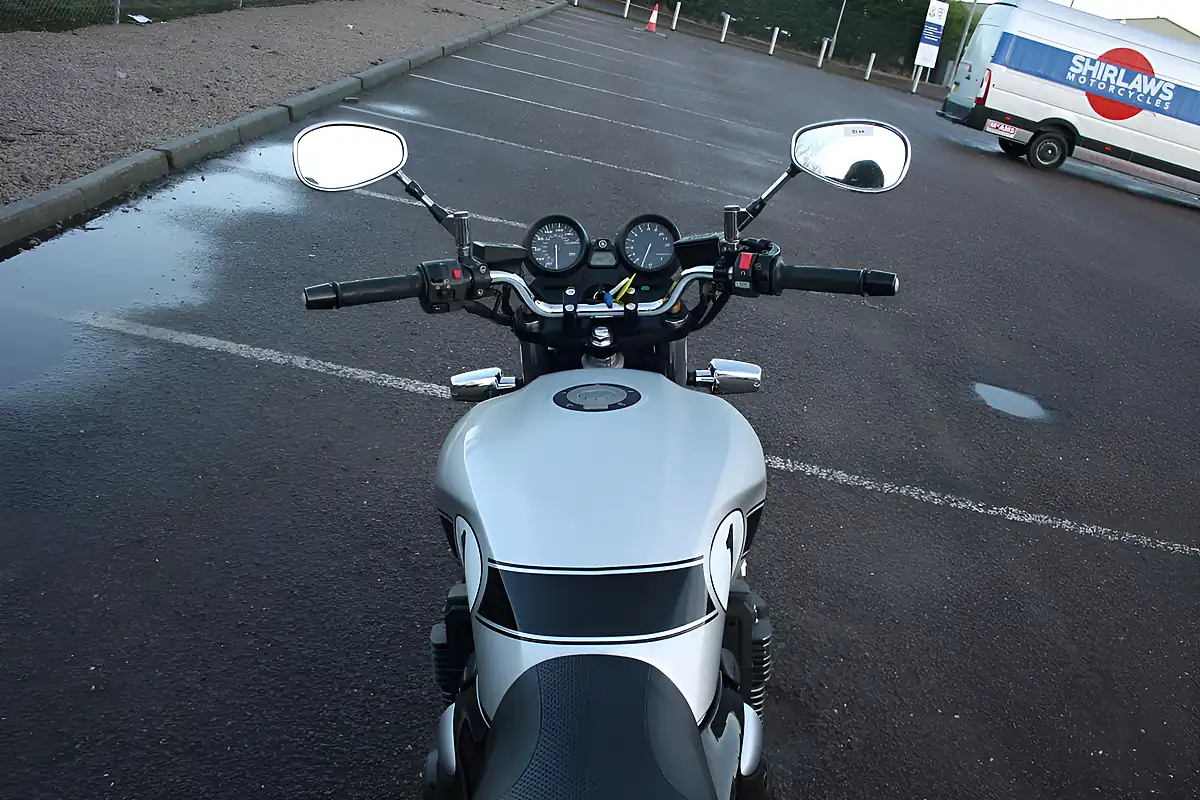 Used 2013 Yamaha XJR1300 Silver - Interior and Exterior details 10