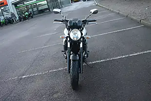 Used 2013 Yamaha XJR1300 Silver - Interior and Exterior details 5