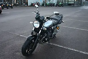 Used 2013 Yamaha XJR1300 Silver - Interior and Exterior details 6