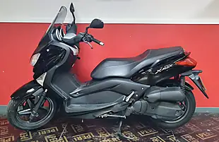 Used 2013 Yamaha Xmax 125 Black - Interior and Exterior details 4
