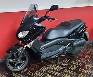 Used 2013 Yamaha Xmax 125 Black - Interior and Exterior details 9