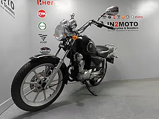 Used 2013 Yamaha Ybr 125 Custom Black - Interior and Exterior details 10
