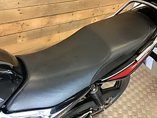 Used 2013 Yamaha Ybr - Interior and Exterior details 10