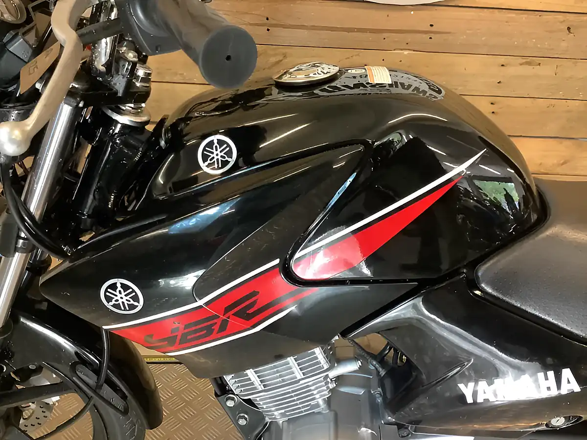 Used 2013 Yamaha Ybr - Interior and Exterior details 13