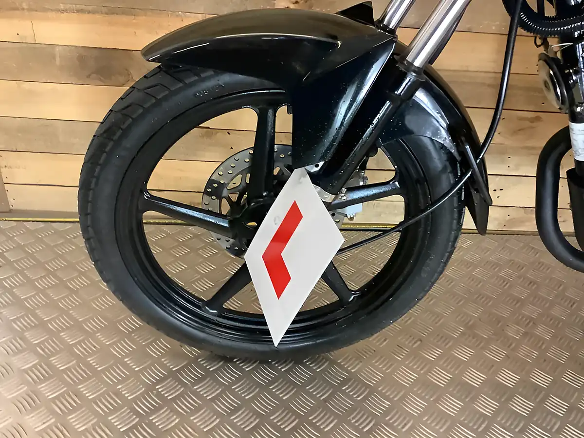 Used 2013 Yamaha Ybr - Interior and Exterior details 20