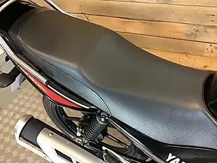 Used 2013 Yamaha Ybr - Interior and Exterior details 9