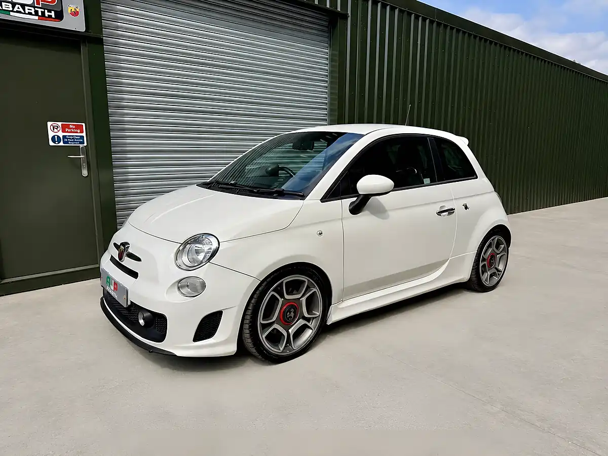 Used 2014 Abarth 500 White - Interior and Exterior details 10