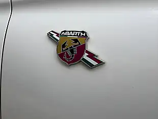 Used 2014 Abarth 500 White - Interior and Exterior details 13