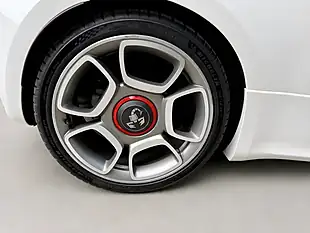 Used 2014 Abarth 500 White - Interior and Exterior details 14