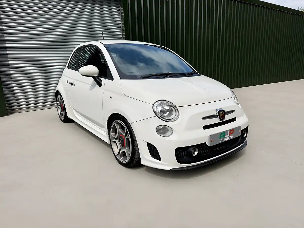 Used 2014 Abarth 500 White - Interior and Exterior details 4