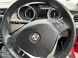 Used 2014 Alfa Romeo Giulietta Red - Interior and Exterior details 4