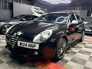 Used 2014 Alfa Romeo Giulietta Sportiva Nav Black - Interior and Exterior details 9