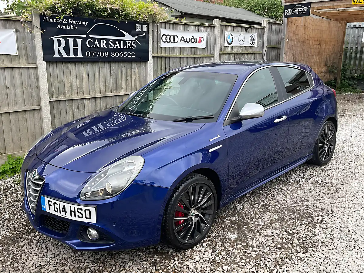 Used 2014 Alfa Romeo Giulietta Sportiva Nav Blue - Front View