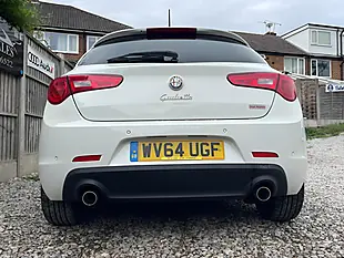 Used 2014 Alfa Romeo Giulietta Sportiva Nav White - Interior and Exterior details 12