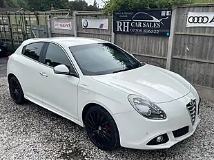 Used 2014 Alfa Romeo Giulietta Sportiva Nav White - Interior and Exterior details 2