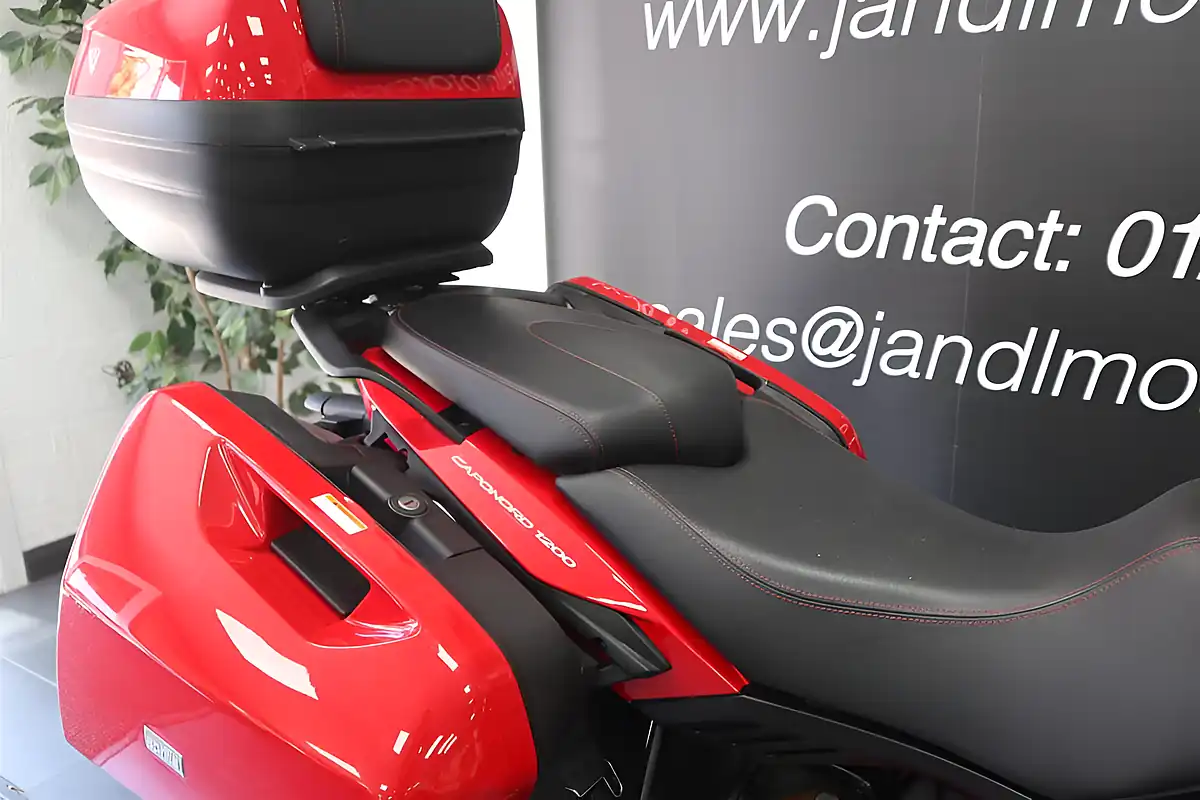 Used 2014 Aprilia Caponord 1200 Red - Interior and Exterior details 8