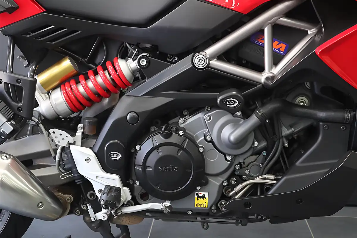 Used 2014 Aprilia Caponord 1200 Red - Interior and Exterior details 9