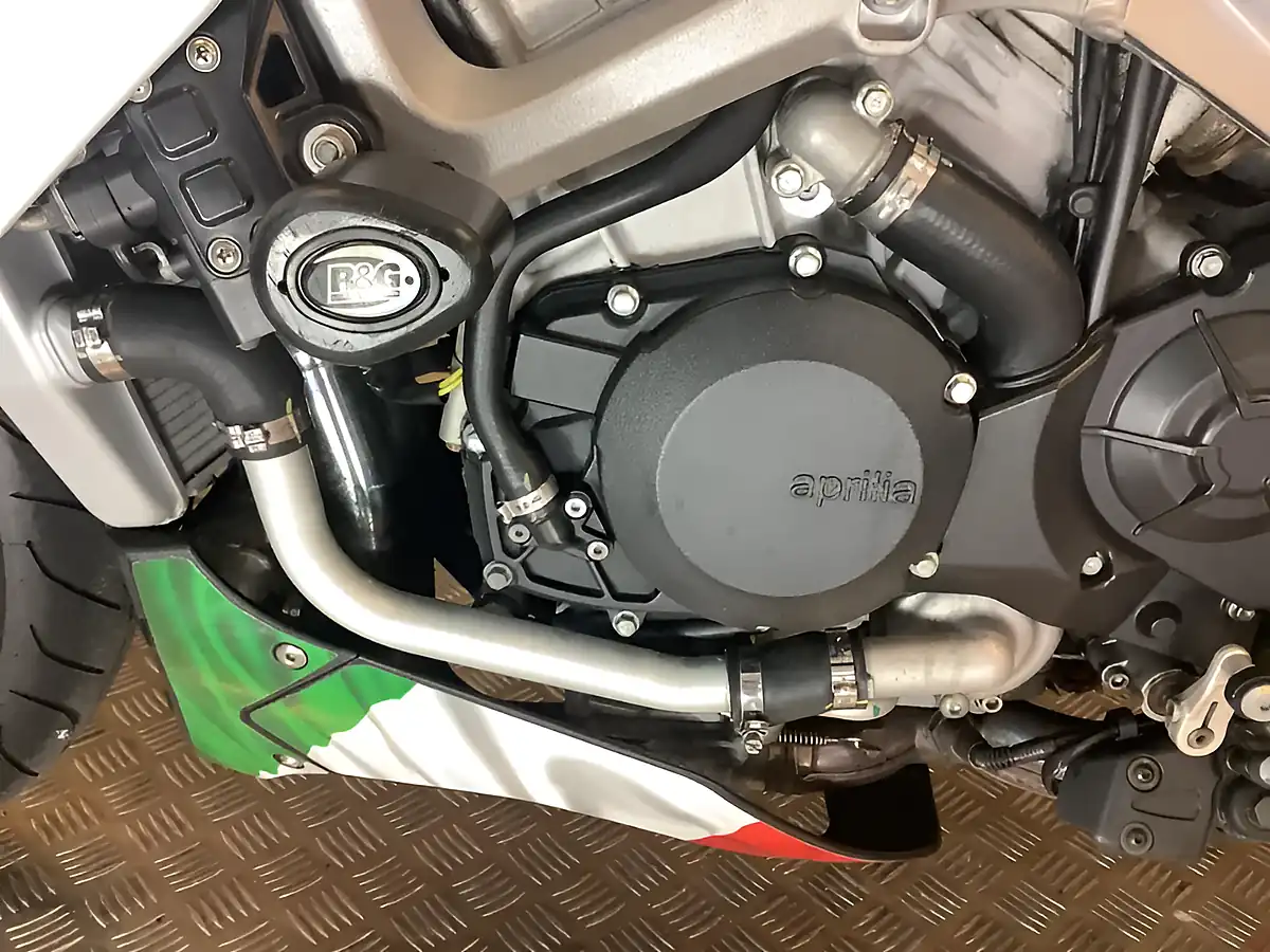Used 2014 Aprilia Tuono Abs White - Interior and Exterior details 16