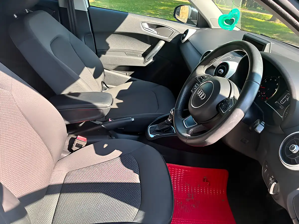 Used 2014 Audi A1 S Line White - Interior and Exterior details 11