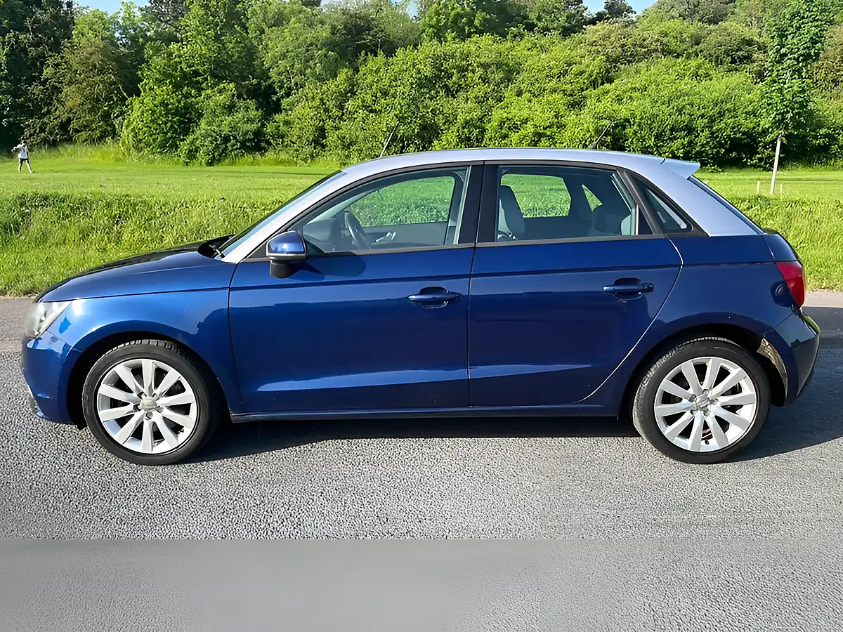 Used 2014 Audi A1 Sport Blue - Interior and Exterior details 4