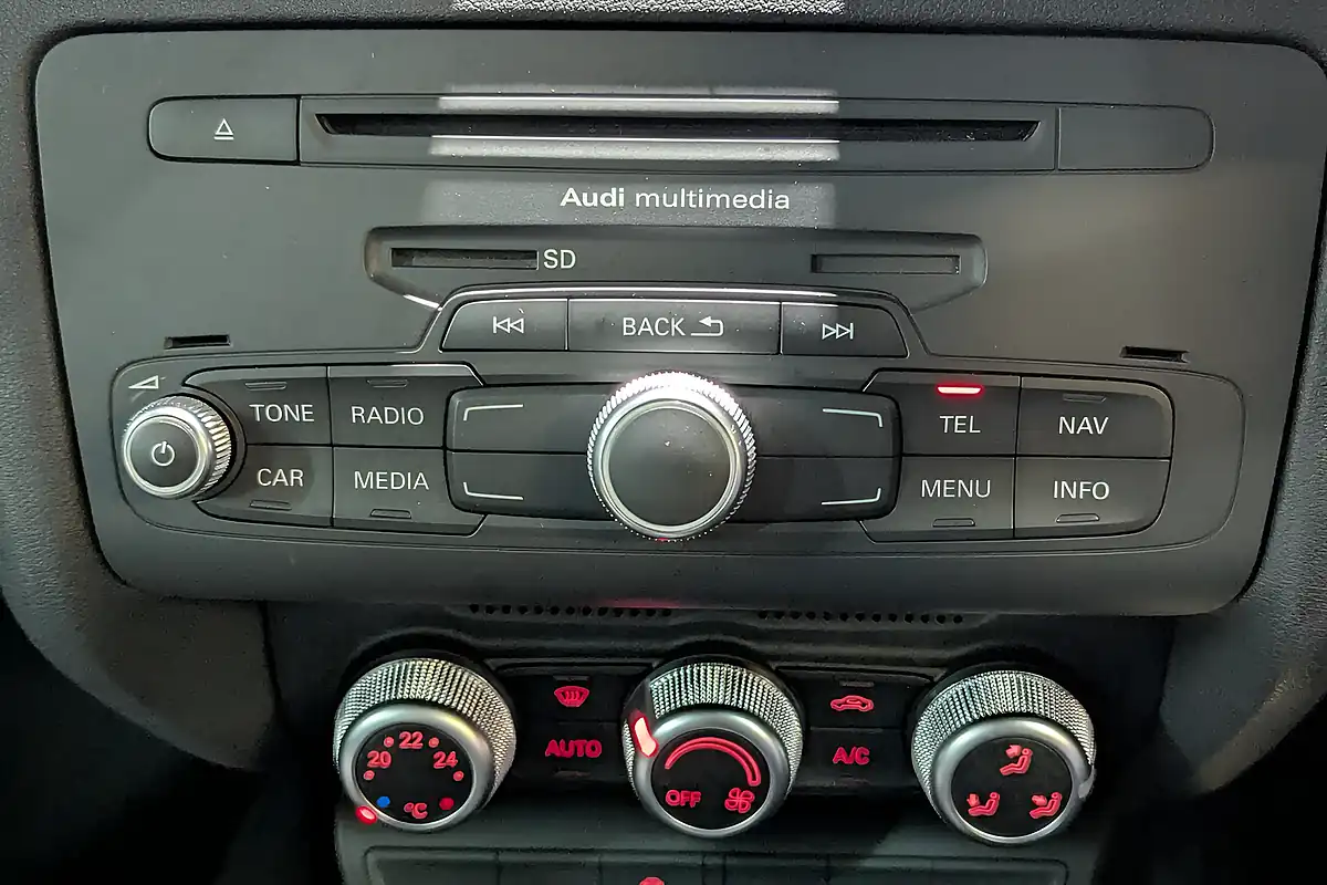 Used 2014 Audi A1 Sport Blue - Interior and Exterior details 14