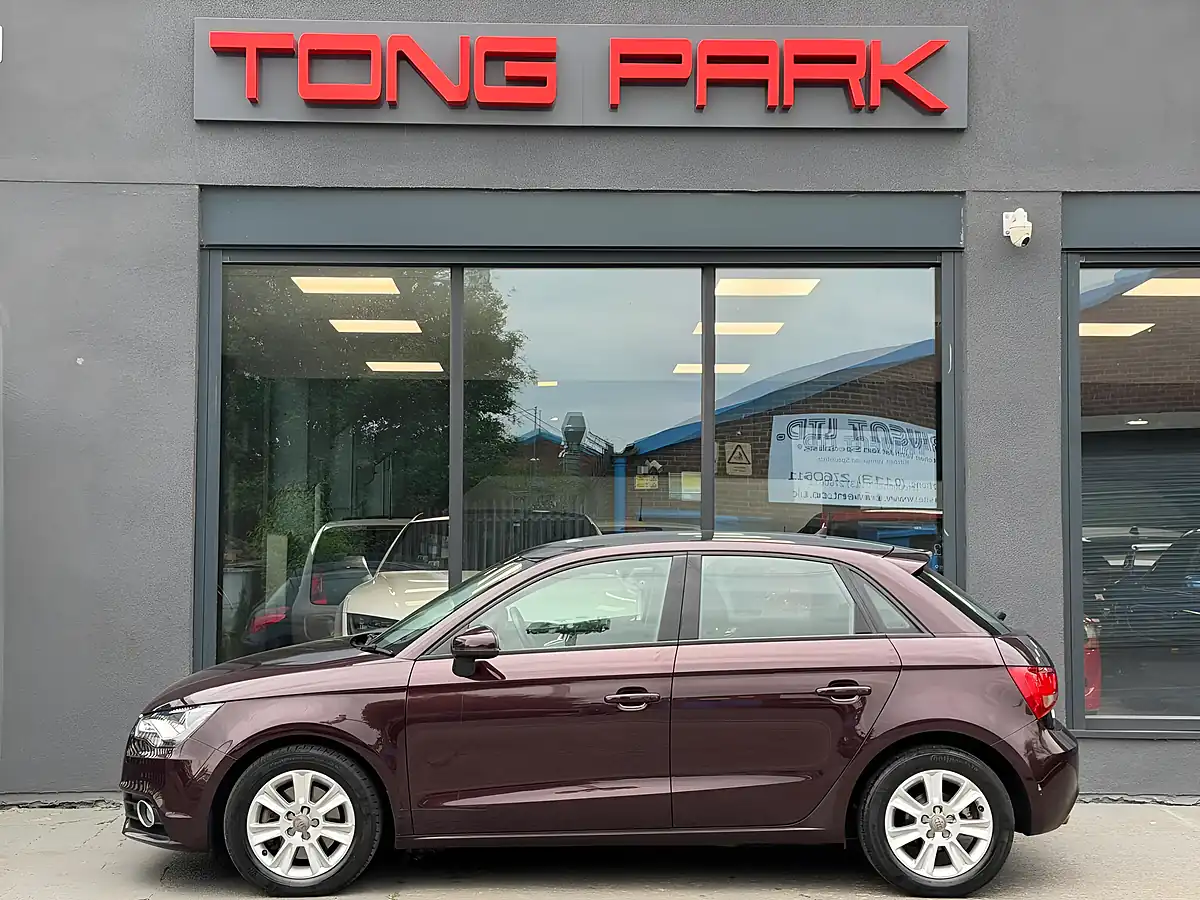 Used 2014 Audi A1 Sport Purple - Interior and Exterior details 11