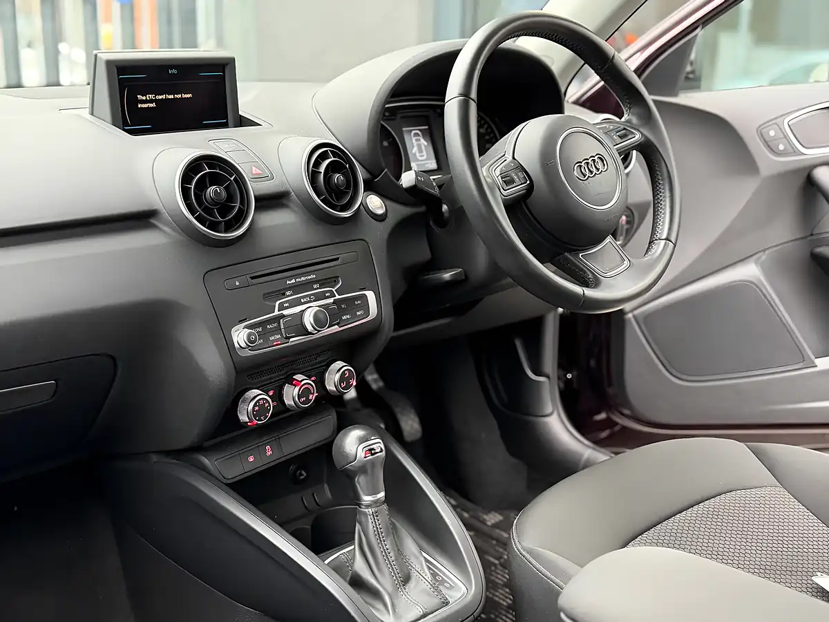Used 2014 Audi A1 Sport Purple - Interior and Exterior details 3