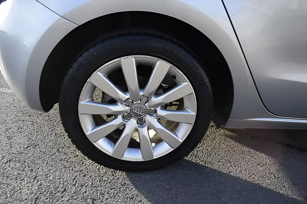 Used 2014 Audi A1 Sport Silver - Interior and Exterior details 11