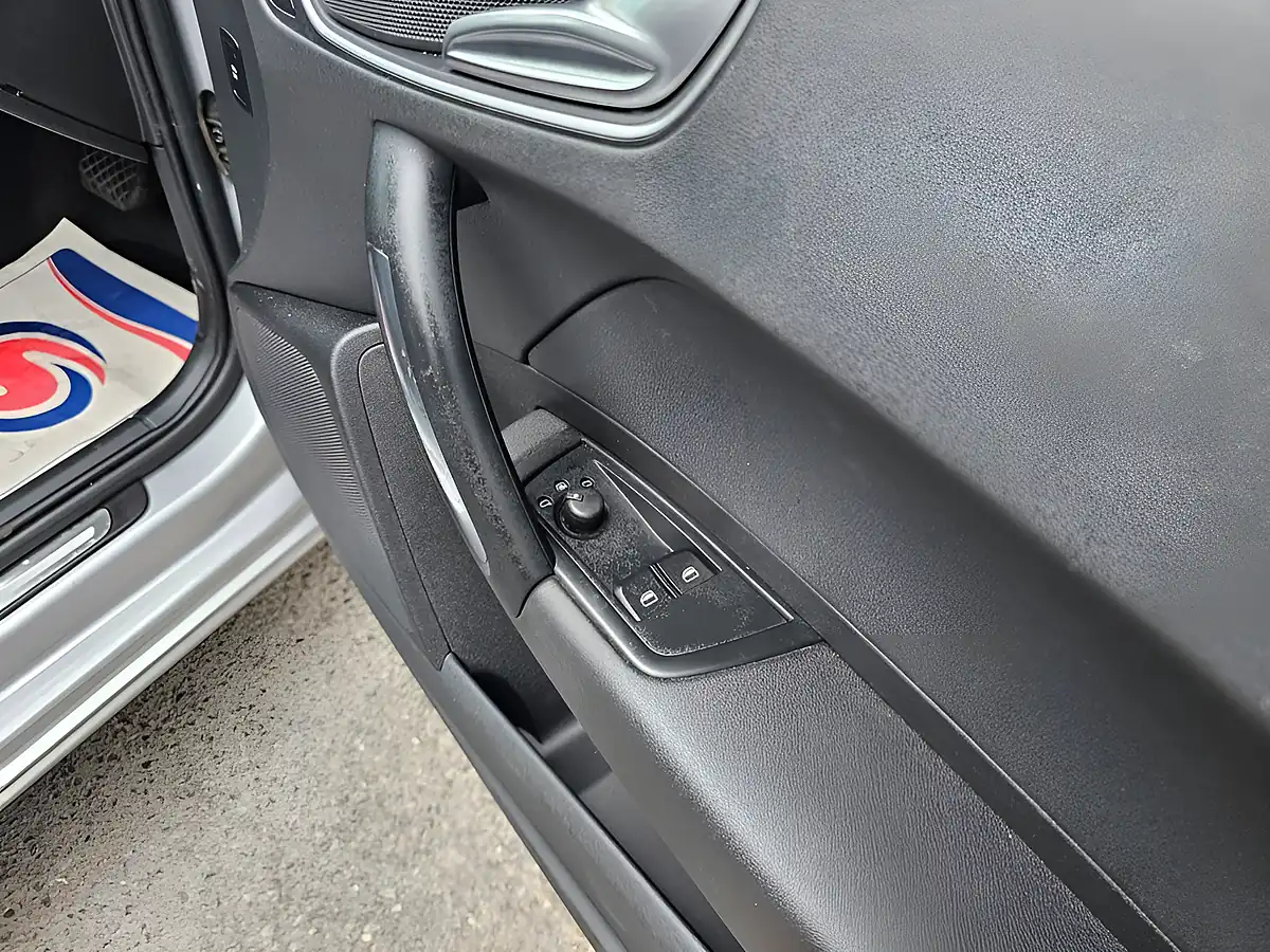 Used 2014 Audi A1 Sport Silver - Interior and Exterior details 14