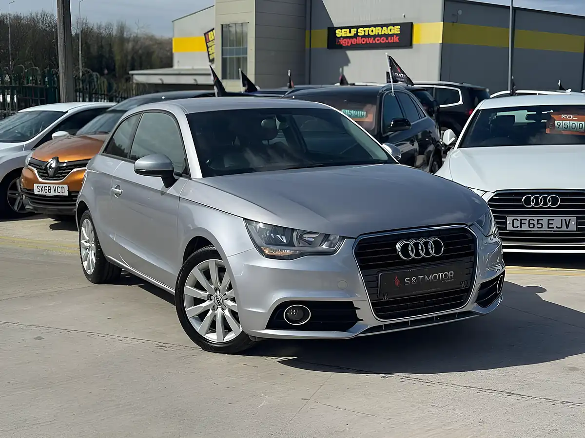 Used 2014 Audi A1 Sport Silver - Front View