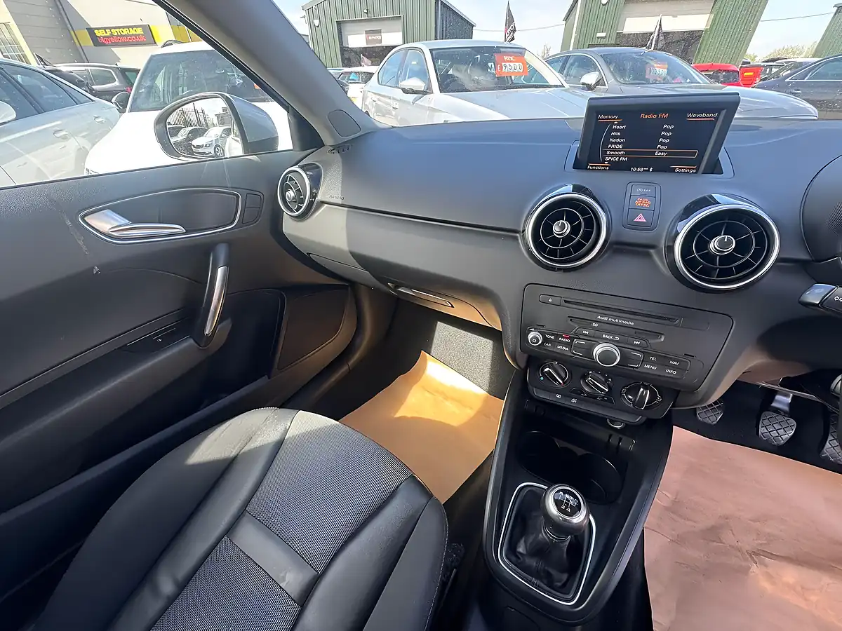 Used 2014 Audi A1 Sport Silver - Interior and Exterior details 13