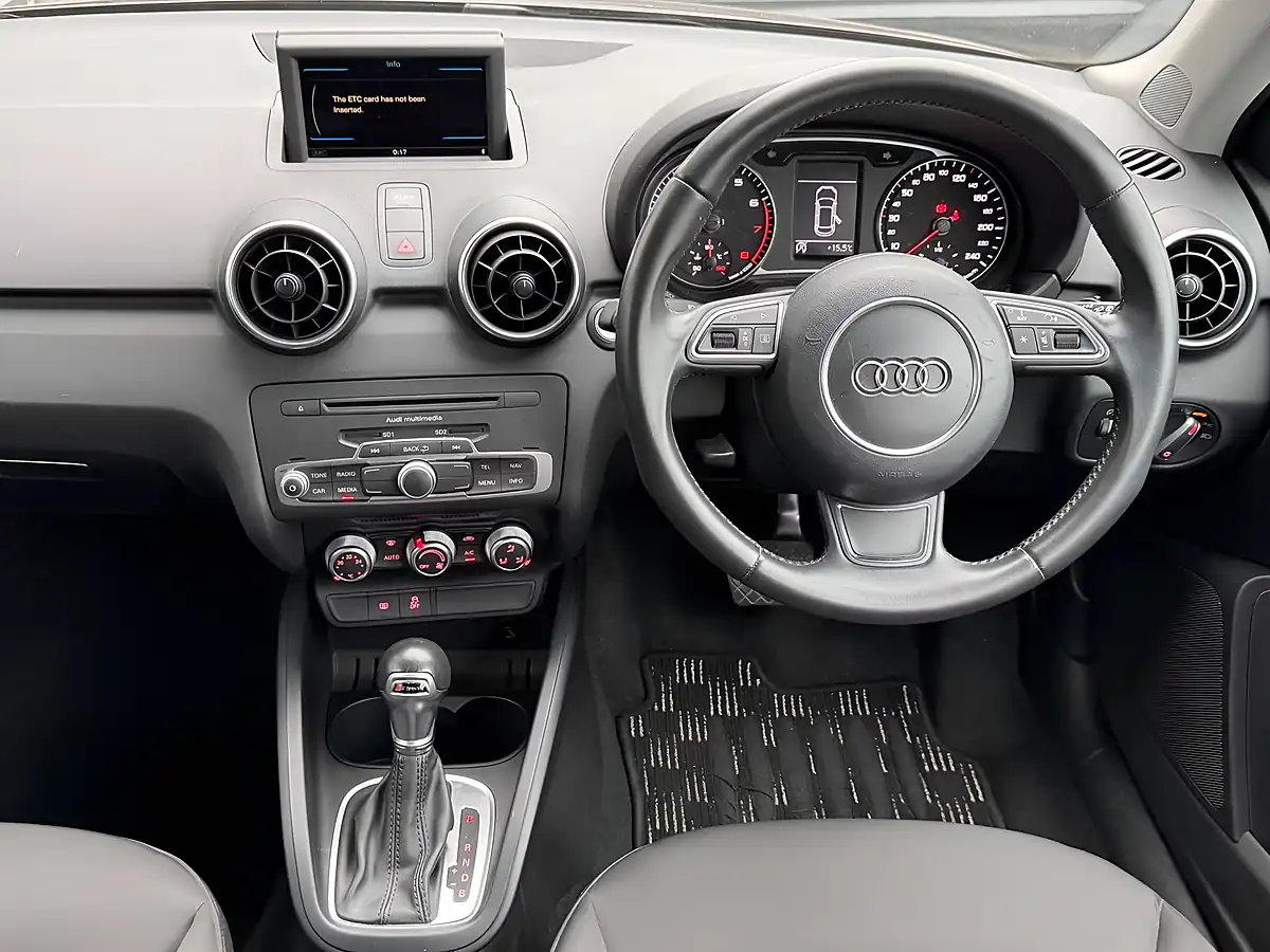 Used 2014 Audi A1 Sport Sportback Purple - Interior and Exterior details 12