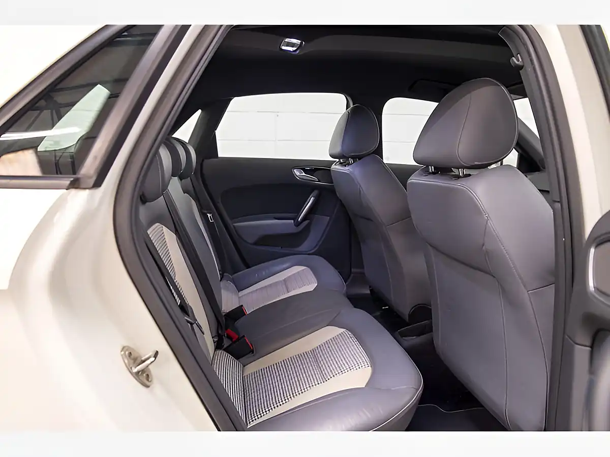 Used 2014 Audi A1 Sport White - Interior and Exterior details 18