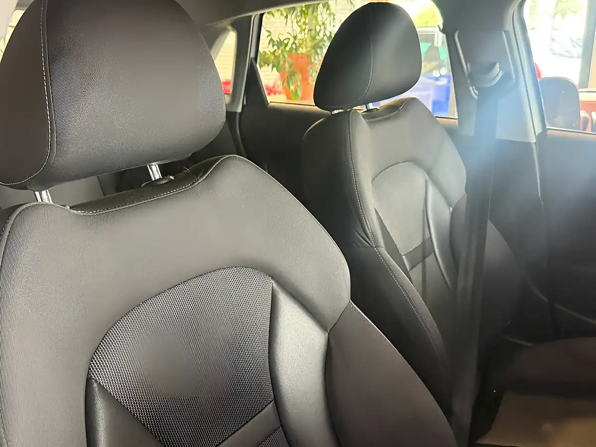 Used 2014 Audi A1 Sport White - Interior and Exterior details 14