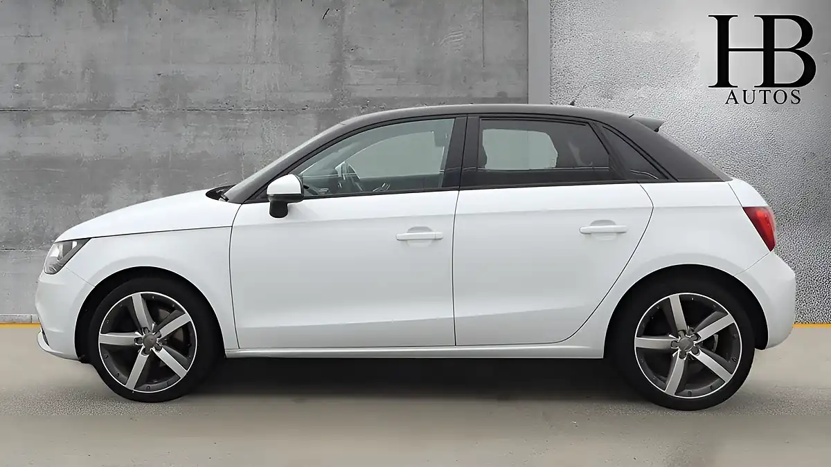 Used 2014 Audi A1 Sport White - Interior and Exterior details 7