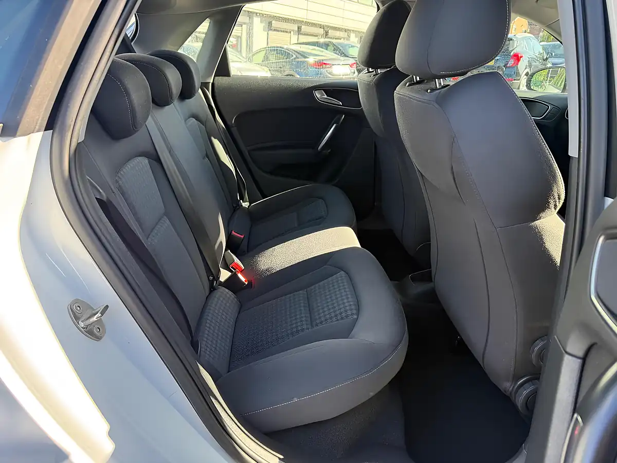 Used 2014 Audi A1 Sport White - Interior and Exterior details 14
